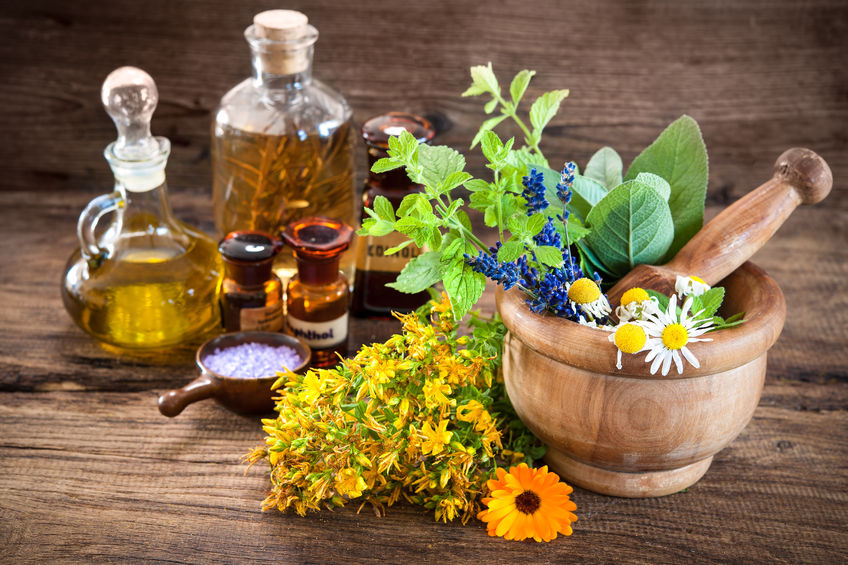 huiles-essentielles-pharmacie-le-gabriel-conseil-sante-aroma